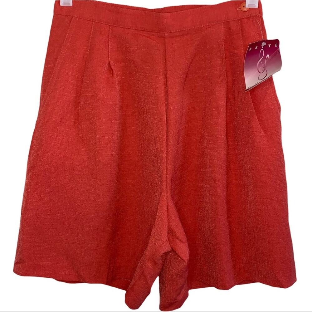 Bette & Court Ladies Tennis Golf Shorts Size 8 NWT